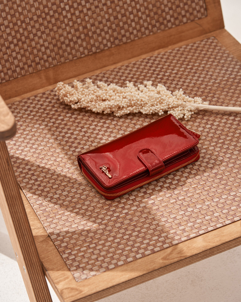 Lakierowany portfel damski na karty RFID - Peterson - obrazek 4