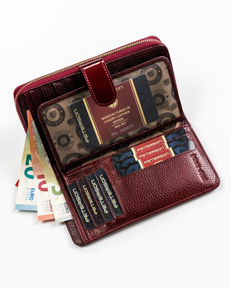 Lakierowany portfel damski na karty RFID - Peterson - obrazek 9