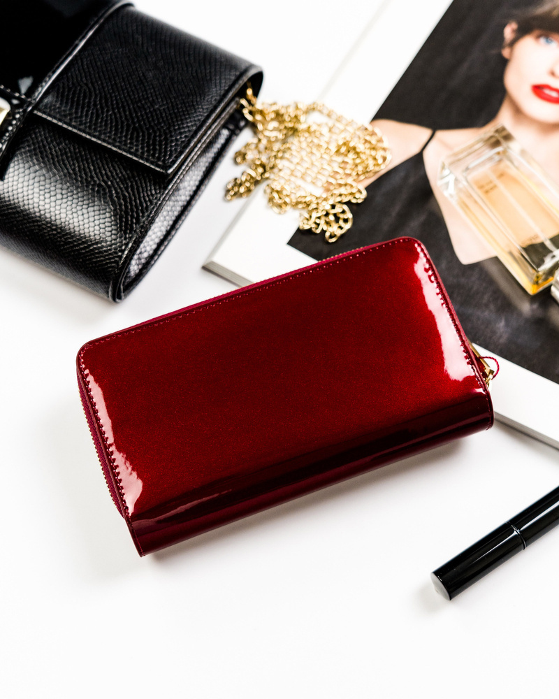 Lakierowany portfel damski na karty RFID - Peterson - obrazek 5