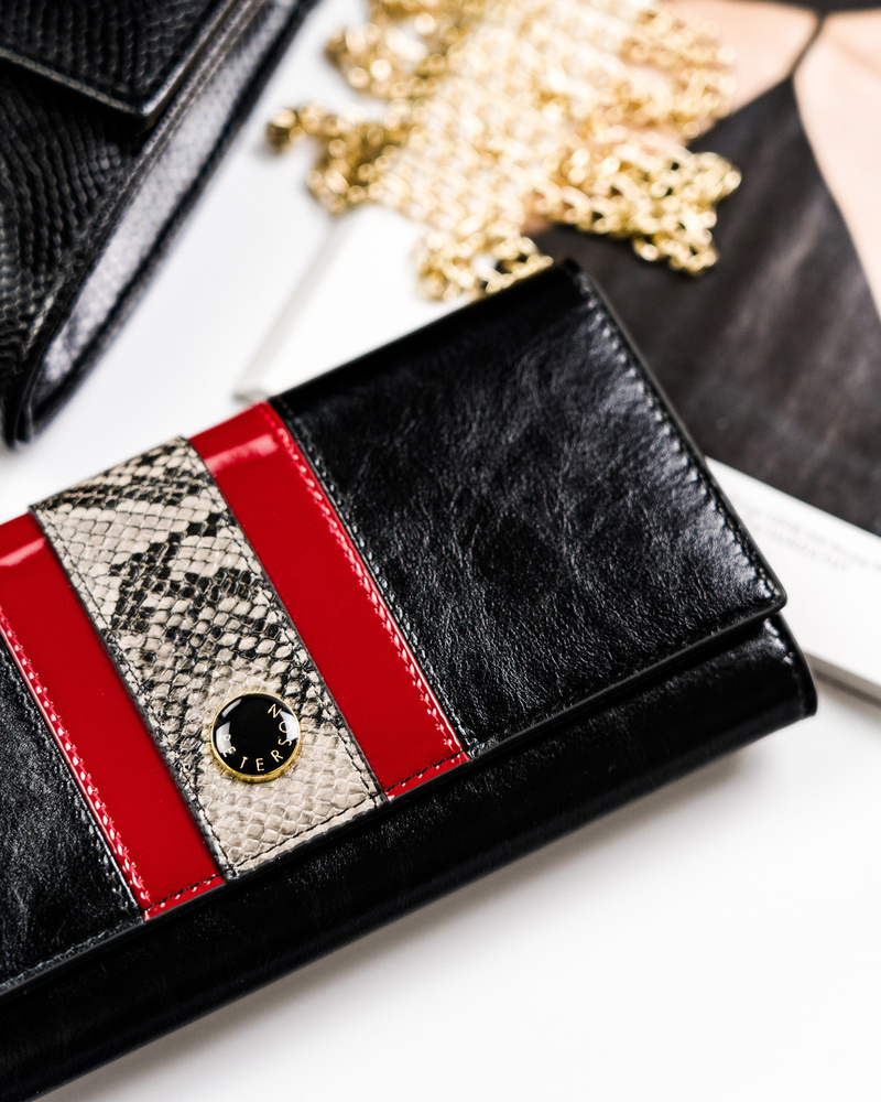 Elegancki portfel damski z wężowym wzorem - Peterson - obrazek 3