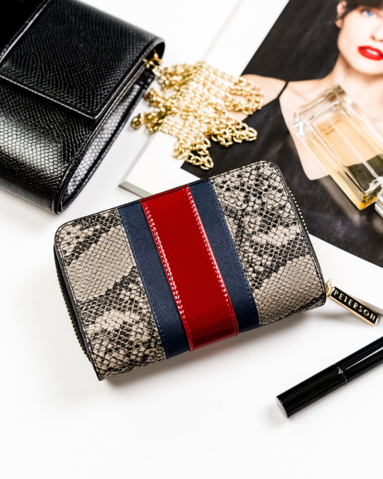 Portfel jako prezent: jak spersonalizować, zapakować i trafić w gust obdarowanego