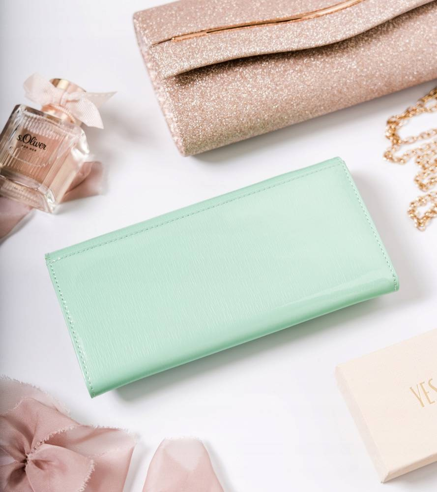 Lakierowany, duży portfel damski ze skóry naturalnej - Lorenti - obrazek 4