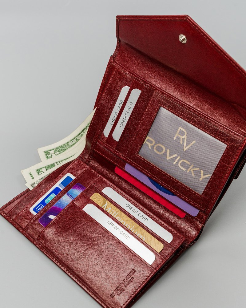 Skórzany portfel damski na zatrzask - Rovicky - obrazek 10