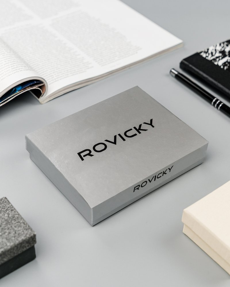 Skórzany portfel damski na zatrzask - Rovicky - obrazek 4